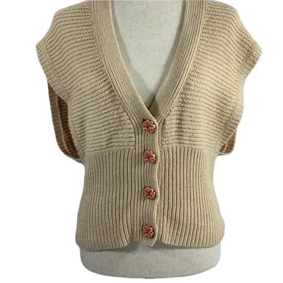 Moth Sweater Vest - Picture 3 of 7